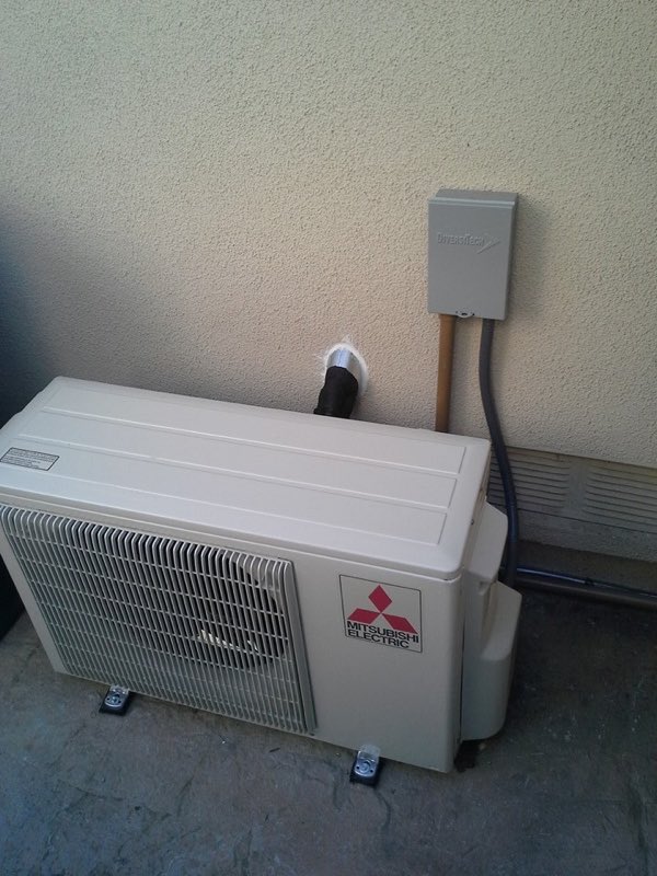 Helping Hand Services Heating and Air Conditioning work photo